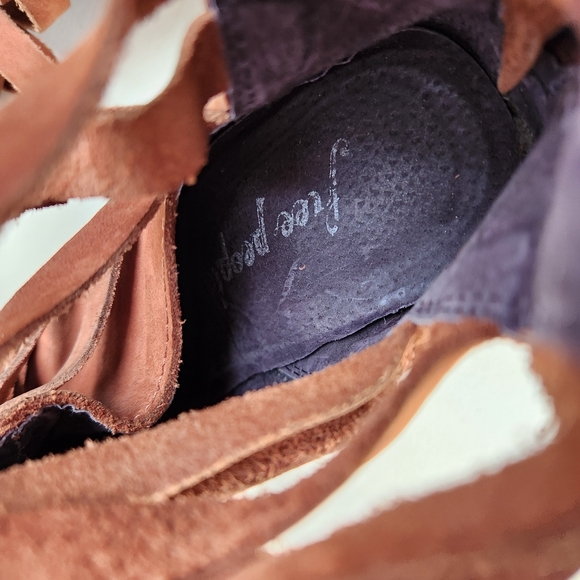 Free People Hybrid Strappy Cognac Leather Heeled Ankle Boot -Size EU 38 / US 7.5 - Picture 5 of 11